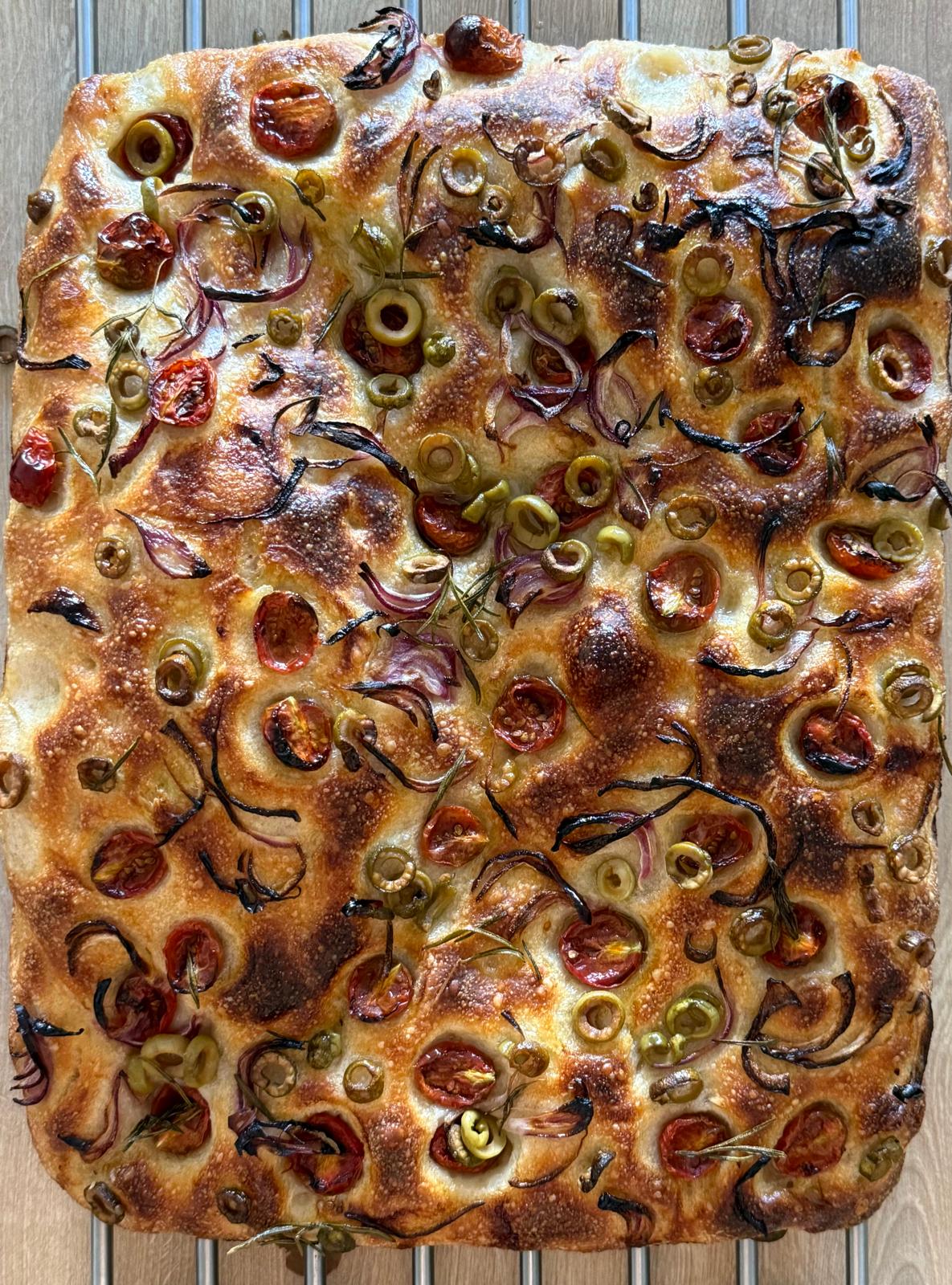 1800g %100 Ekşi Mayalı Tepsi Focaccia