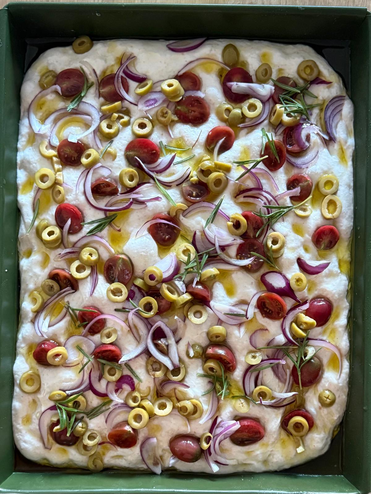 1800g %100 Ekşi Mayalı Tepsi Focaccia