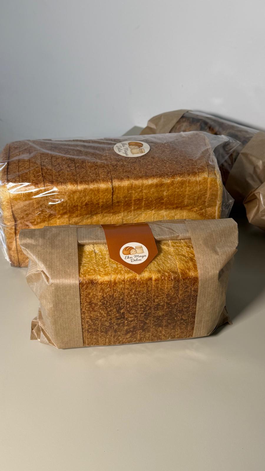 900g %100 Ekşi Mayalı Sütlü Tereyağlı Klasik Tost Ekmeği